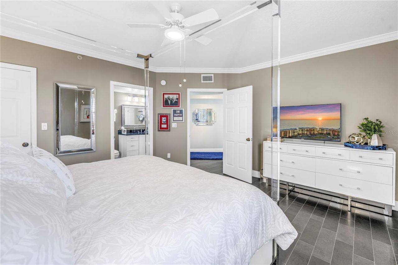 16550 Gulf Boulevard, Unit 746, North Redington Beach, FL 33708 Photo