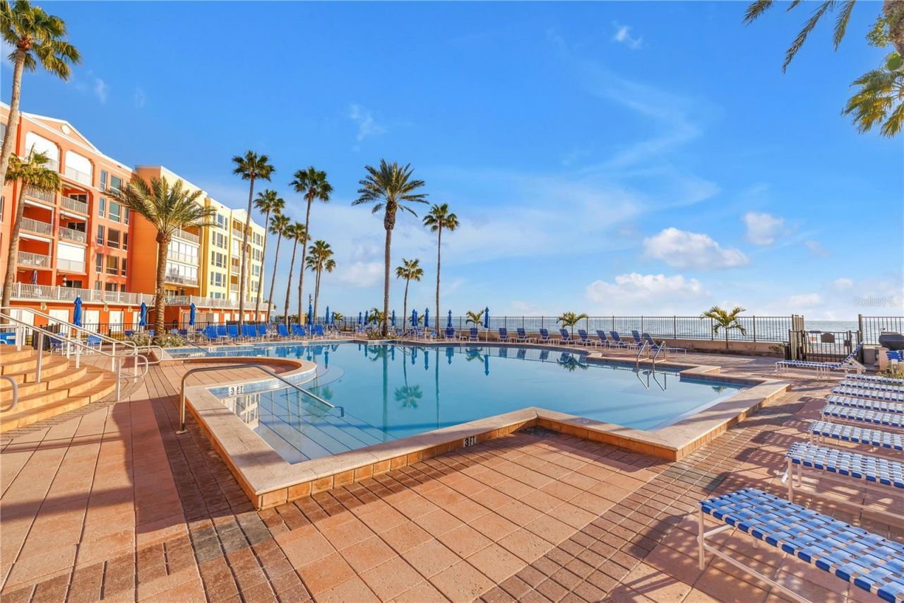 16550 Gulf Boulevard, Unit 746, North Redington Beach, FL 33708 Photo