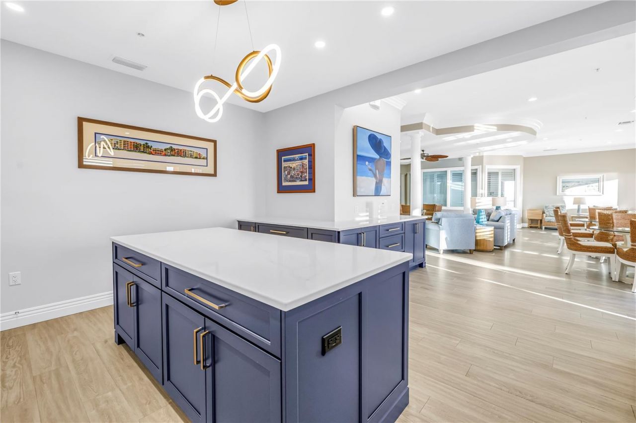 16550 Gulf Boulevard, Unit 746, North Redington Beach, FL 33708 Photo