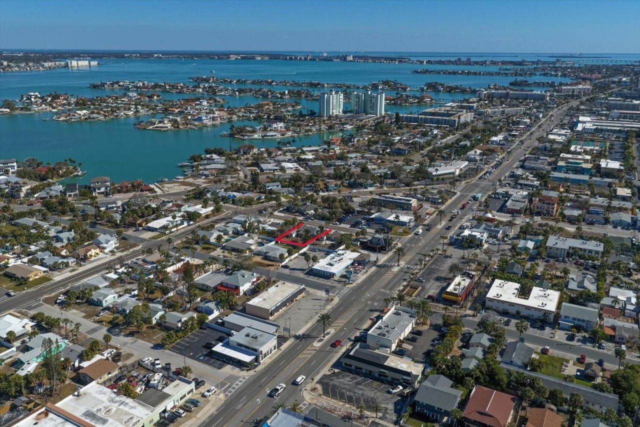 429 70th Avenue, Saint Pete Beach, FL 33706 Photo