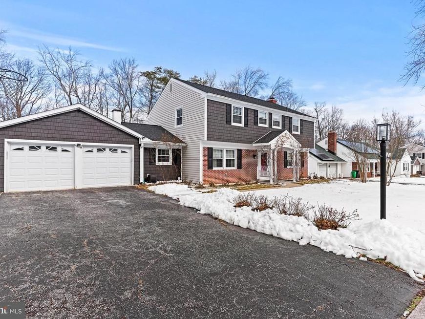 8908 Eastbourne Lane, Laurel, MD 20708 Main Photo