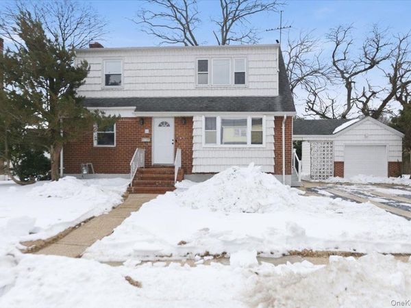 66 Elm Street, Valley Stream, NY 11580