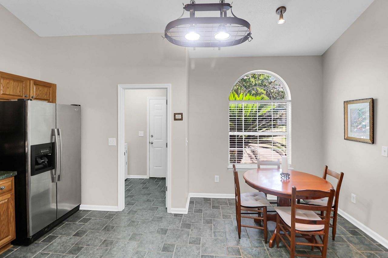 169 Historic Drive Photo 4