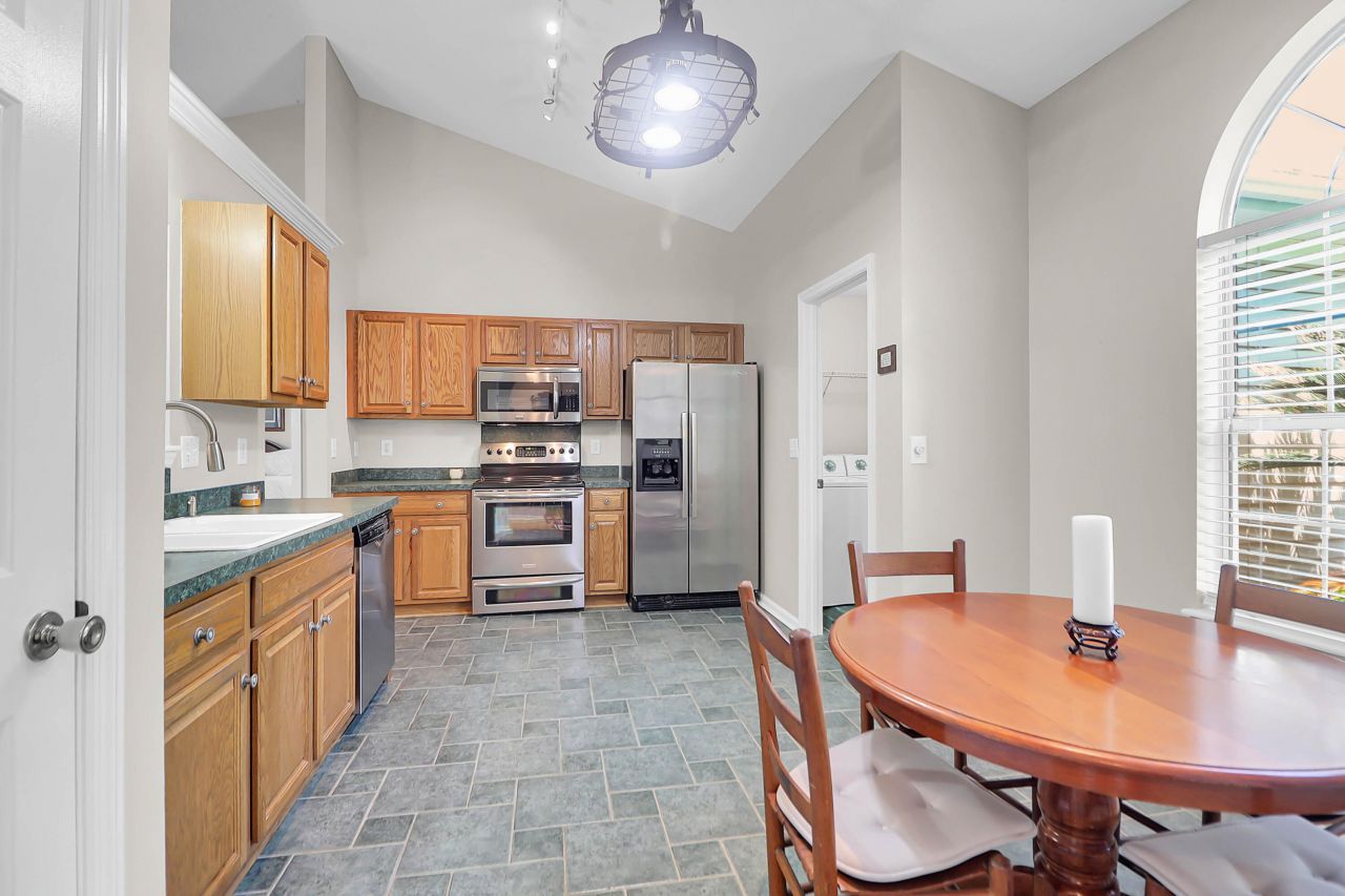 169 Historic Drive Photo 5