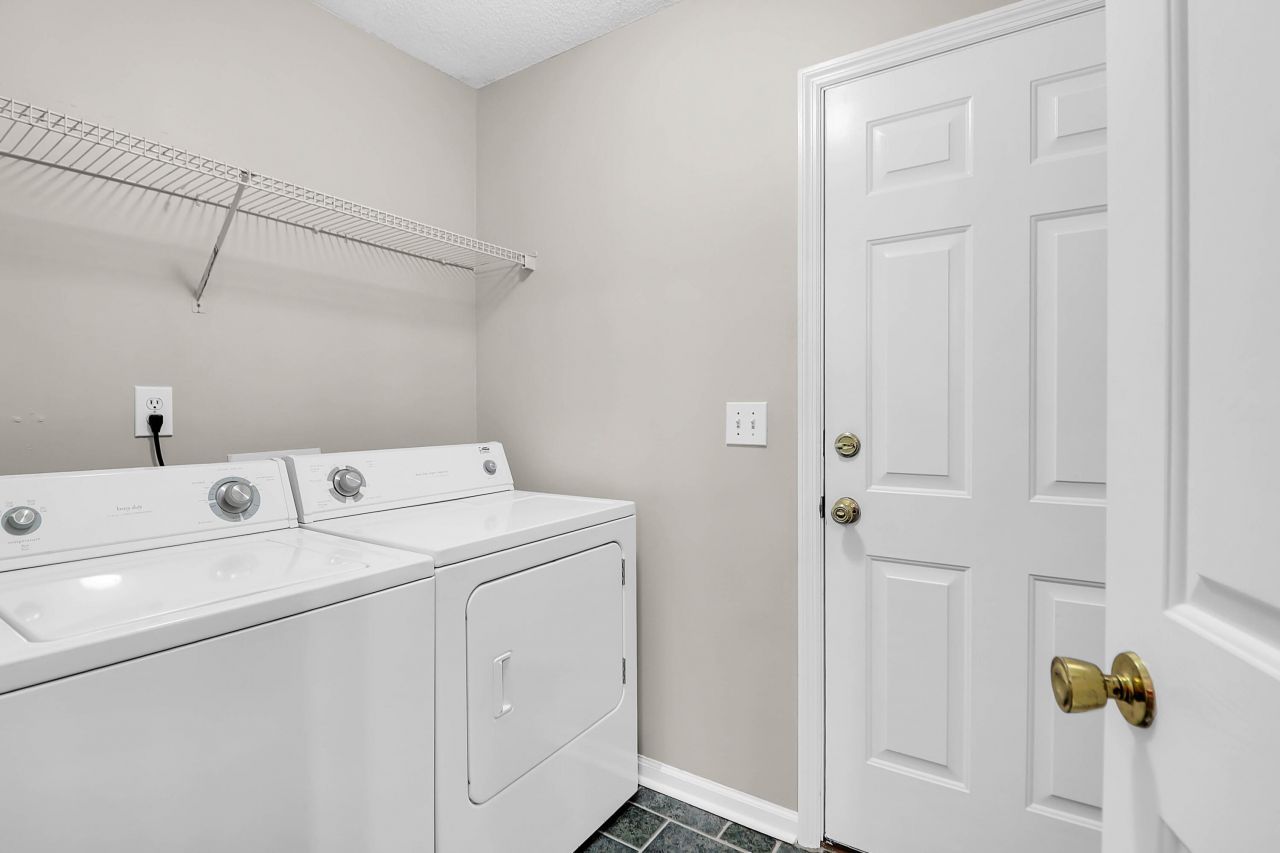 169 Historic Drive Photo 8