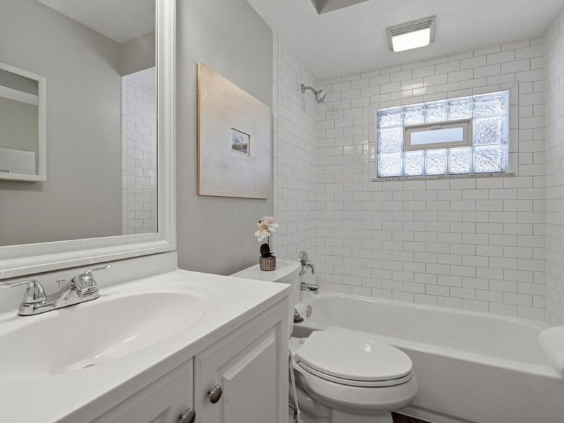 1763 Hess Boulevard, Columbus, OH 43212 Photo 14