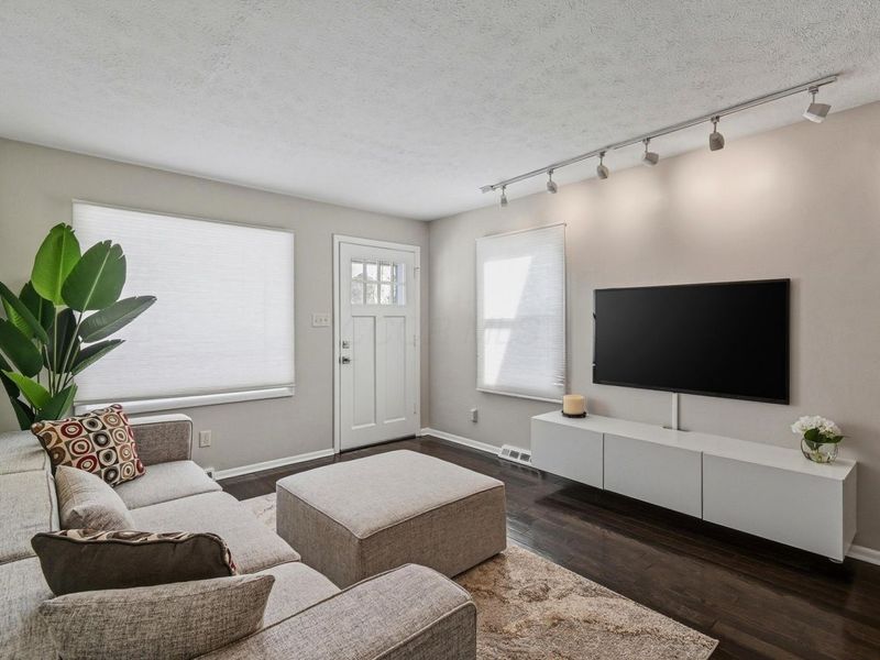 1763 Hess Boulevard, Columbus, OH 43212 Photo 6