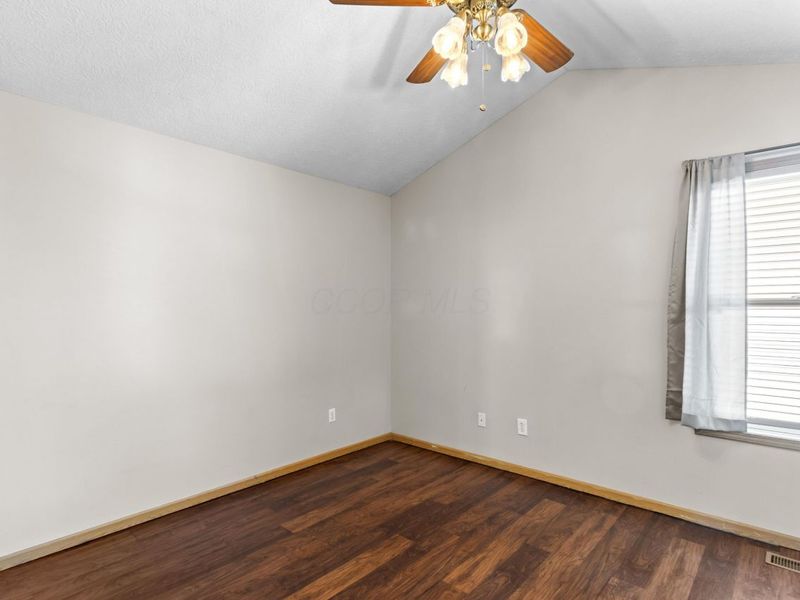 8033 Willowbrook Crsg Drive, Blacklick, OH 43004 Photo 18