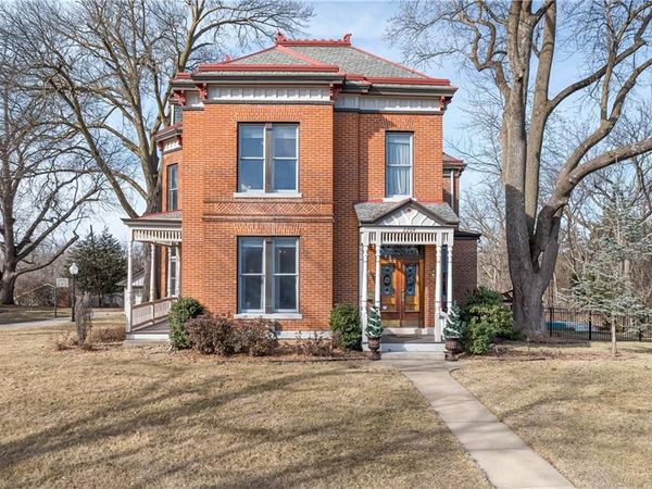 2204 Ashland Avenue, St Joseph, MO 64506