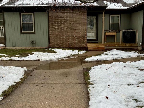 513 N Scott Street, DeWitt, MI 48820