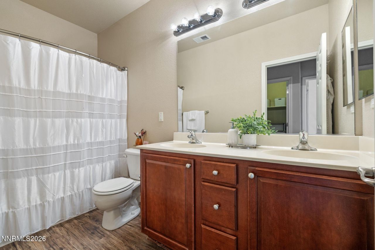 11017 Lamour Lane, Reno, NV 89521 Photo