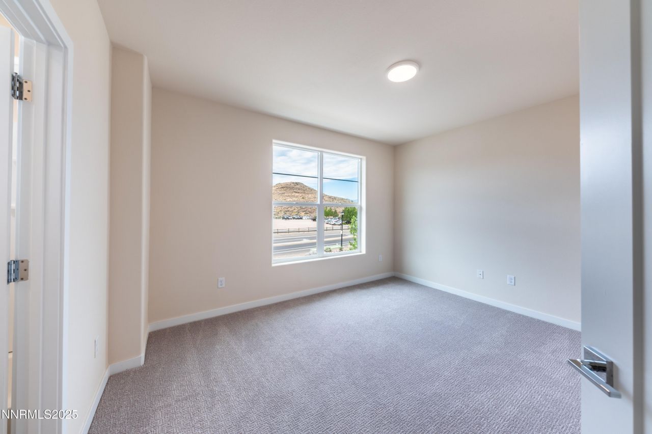 2419 Tecumseh Way, Sparks, NV 89436 Photo