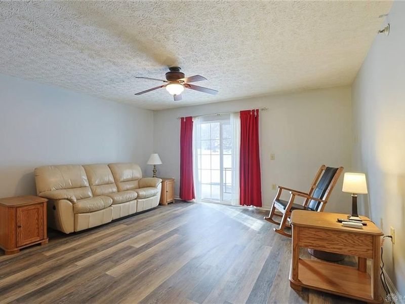 3181 Preserve Lane, Unit 1C, Colerain Township, OH 45239 Photo 4