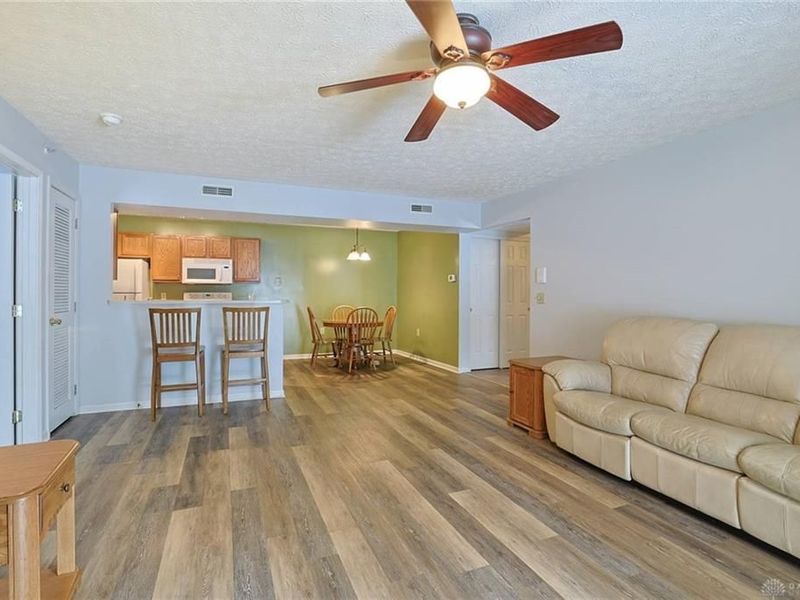 3181 Preserve Lane, Unit 1C, Colerain Township, OH 45239 Photo 5