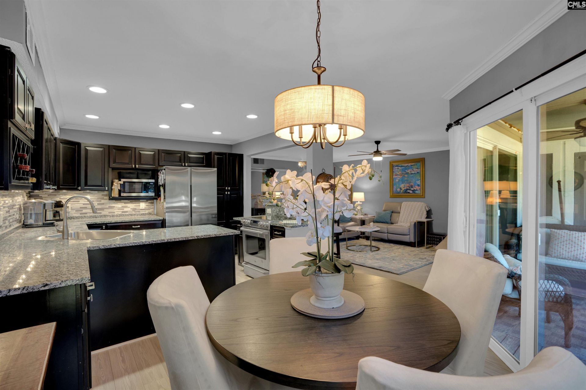 228 Shoreline Drive Photo 13