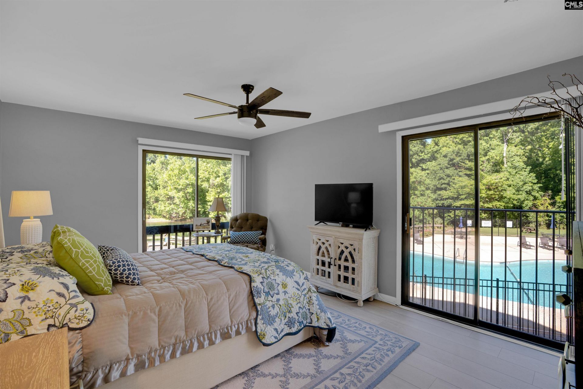 228 Shoreline Drive Photo 16