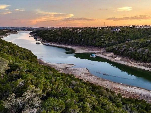 18333 Hidden Ridge PL, Lago Vista, TX 78645