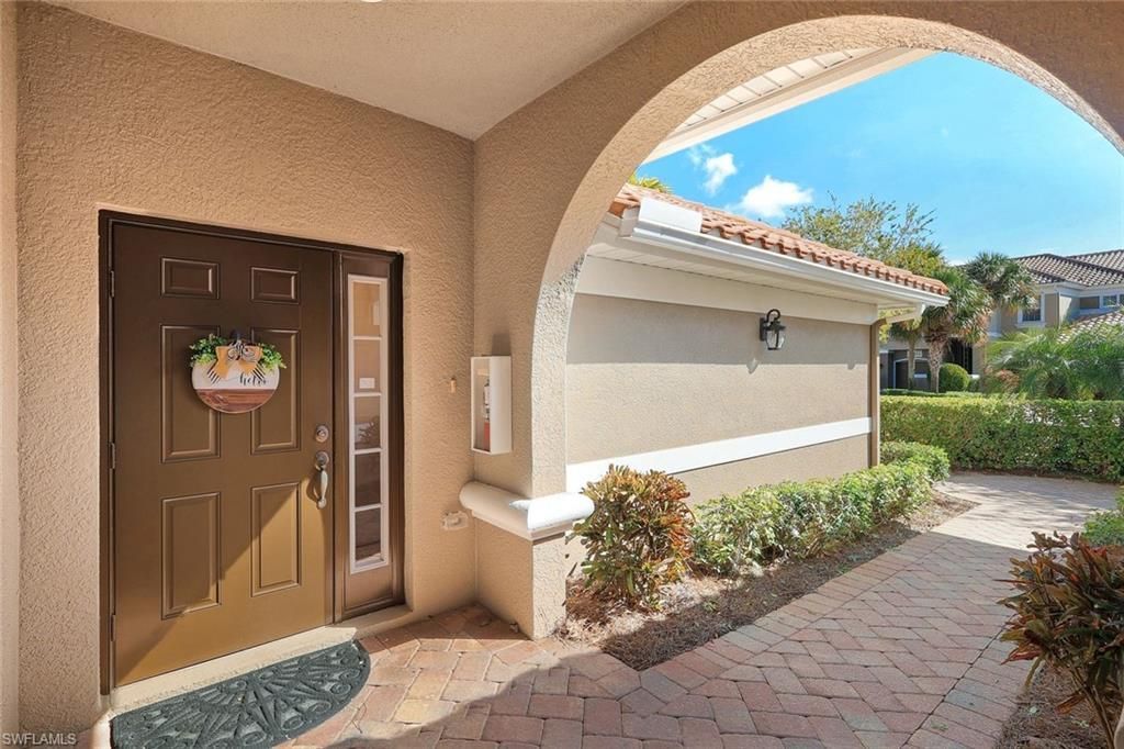 13034 Pennington Pl, Unit 202, Fort Myers, FL 33913 Photo