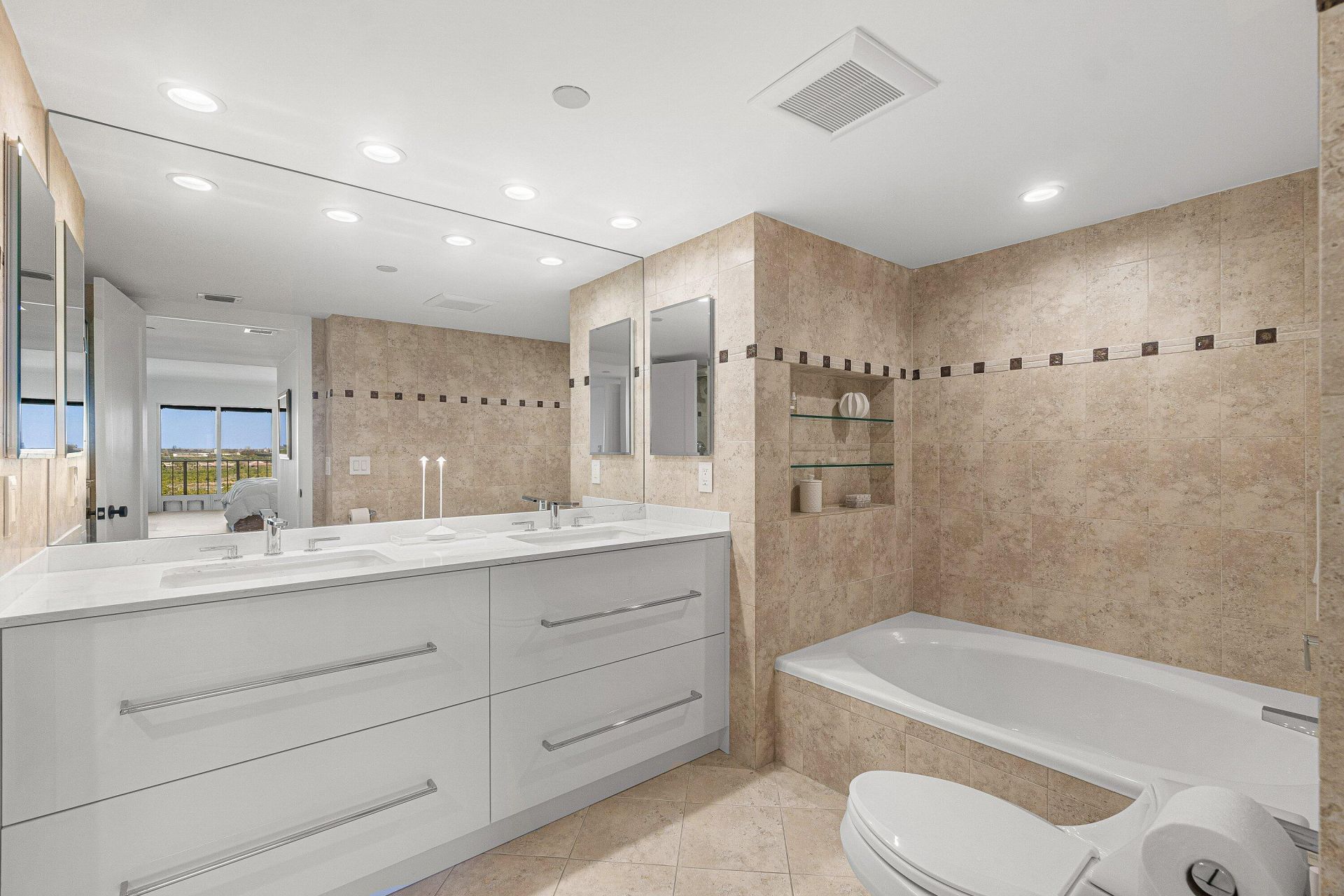 4301 N Ocean Boulevard, Unit 804, Boca Raton, FL 33431 Photo