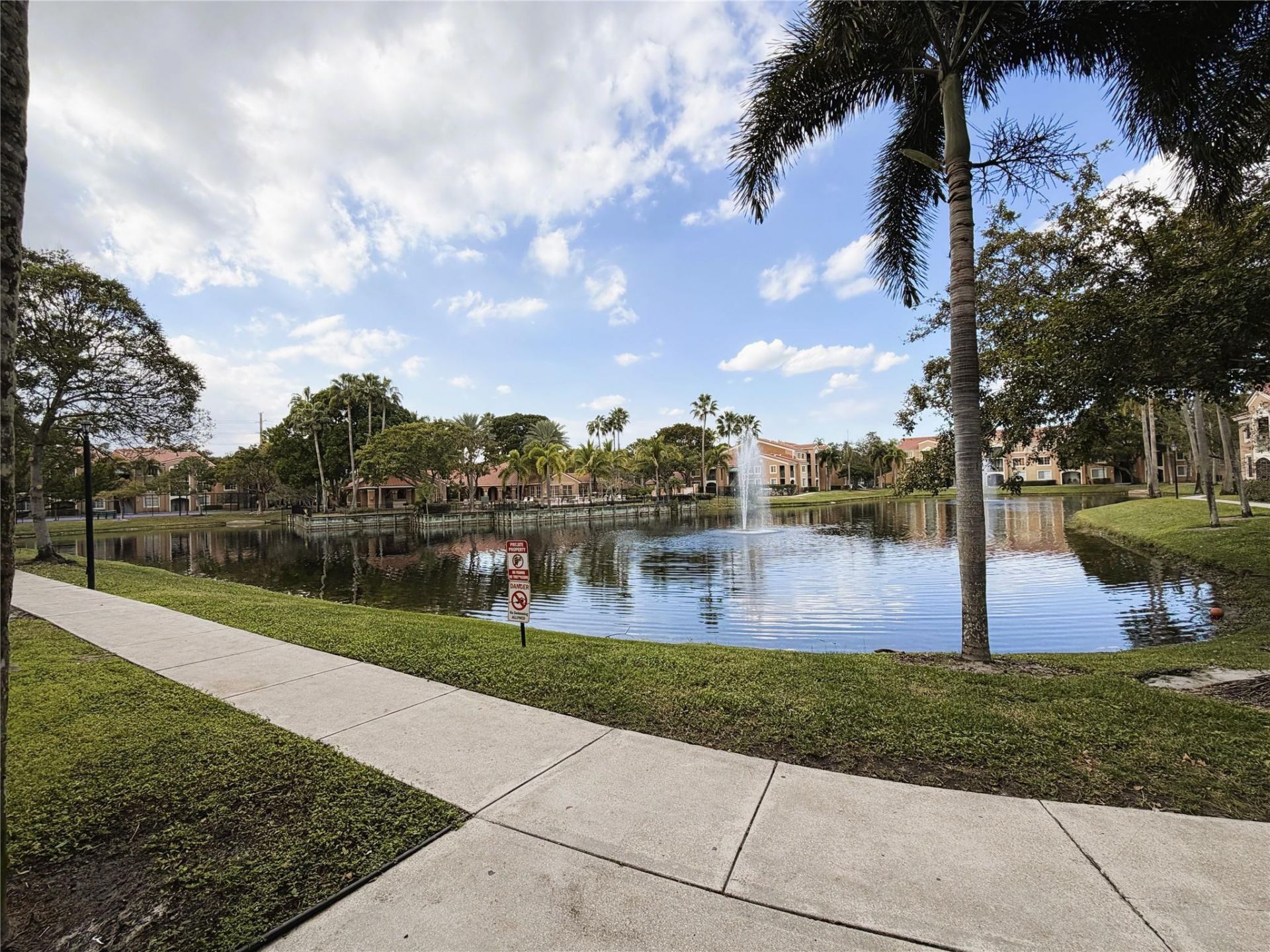 4820 N State Road 7, Unit 10303, Coconut Creek, FL 33073 Photo