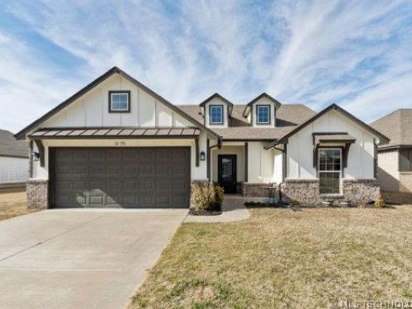 12316 N 130th East Avenue, Collinsville, OK 74021
