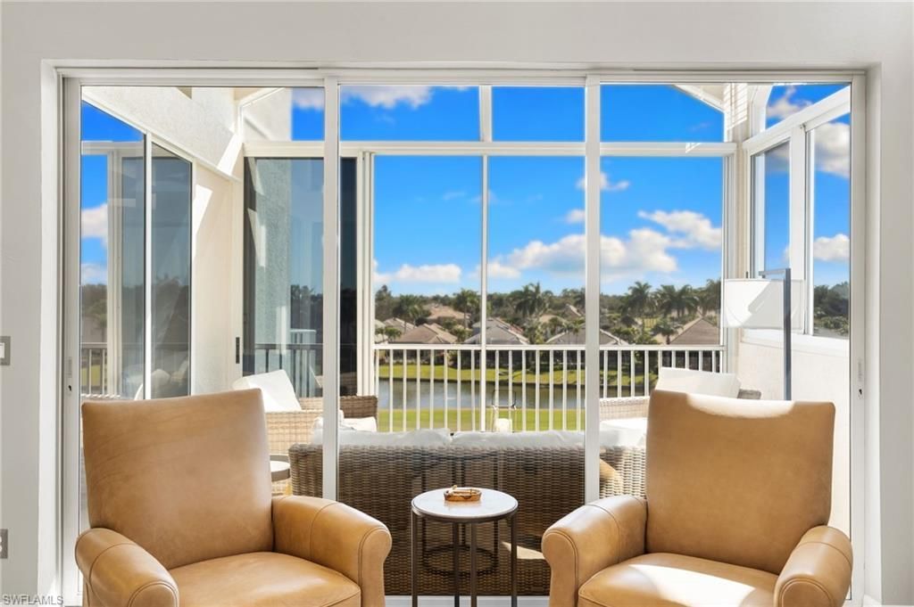 1530 Clermont Dr, Unit 403, Naples, FL 34109 Main Photo