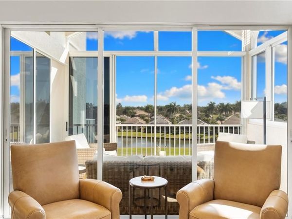 1530 Clermont DR, Unit 403, NAPLES, FL 34109