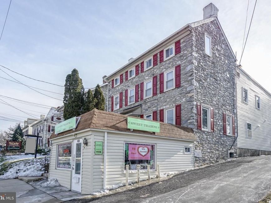 450 Germantown Pike, Lafayette Hill, PA 19444 Main Photo