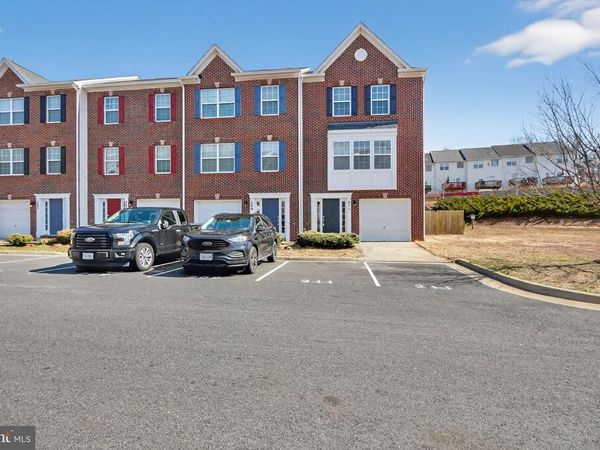 211 DUNDEE PLACE, FREDERICKSBURG, VA 22405