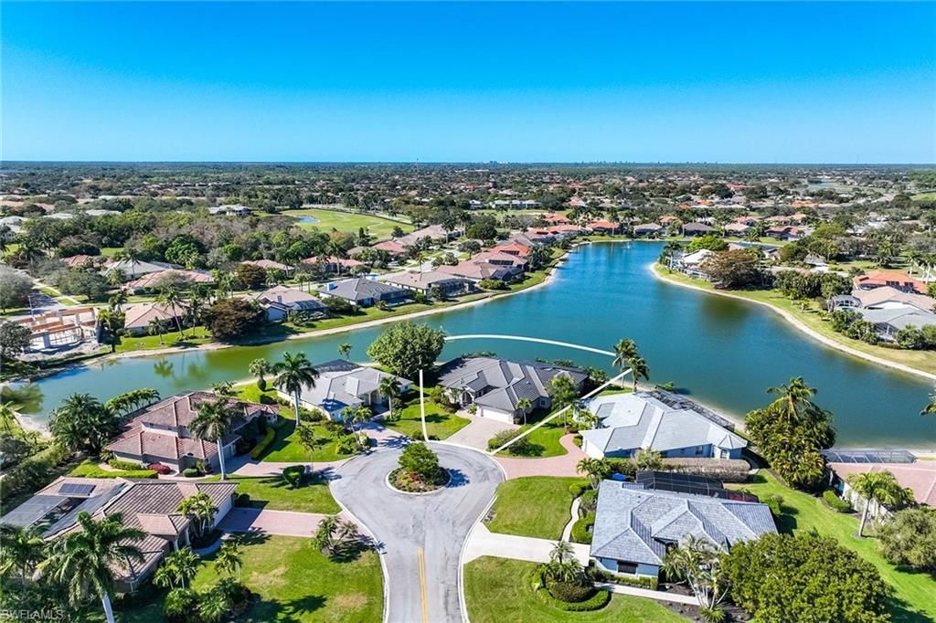 8985 Star Tulip Ct, Naples, FL 34113 Photo