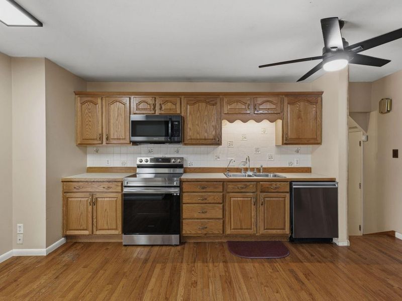 339 Meadow Lane, Circleville, OH 43113 Photo 11