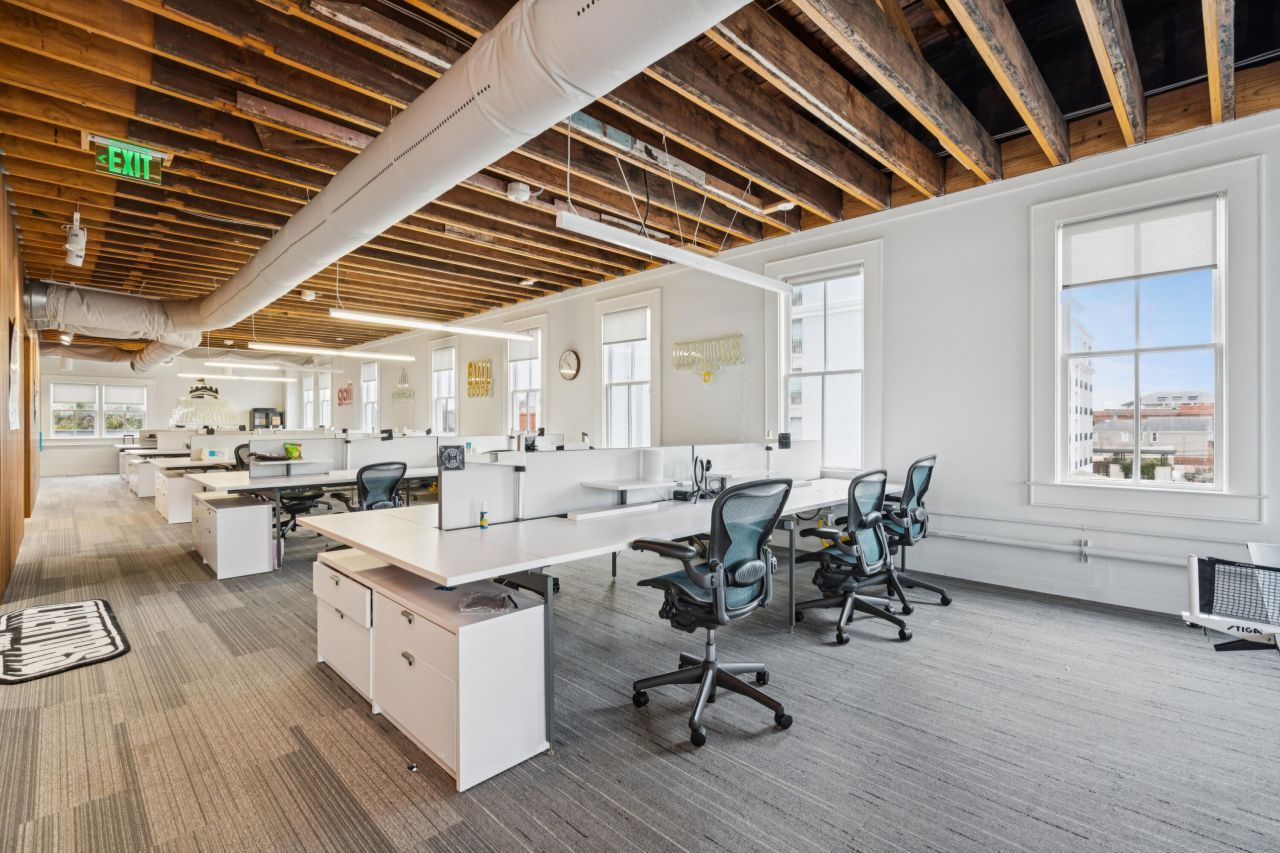 121 Calhoun Street Photo 5