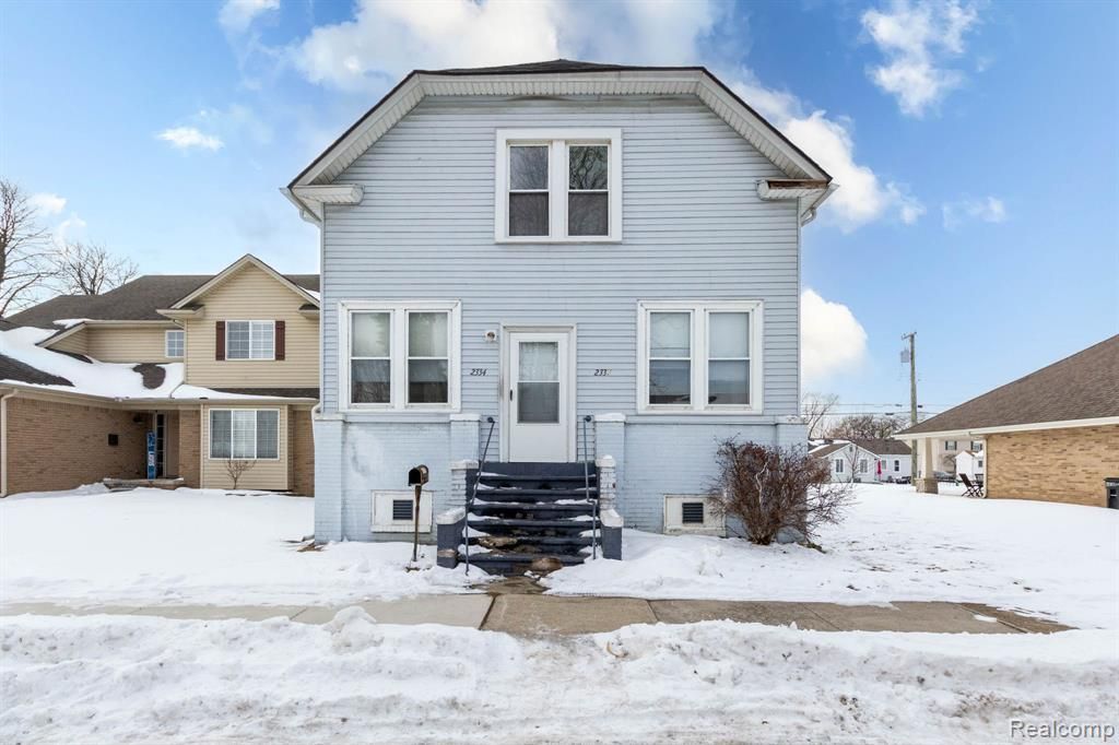2332 8th Street, Wyandotte, MI 48192 Main Photo