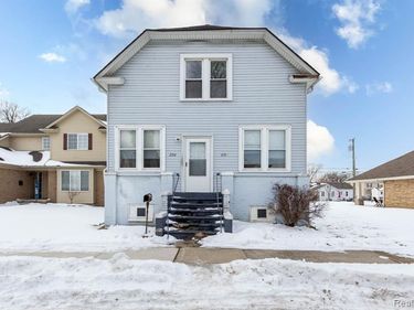 2332 8th Street, Wyandotte, MI 48192