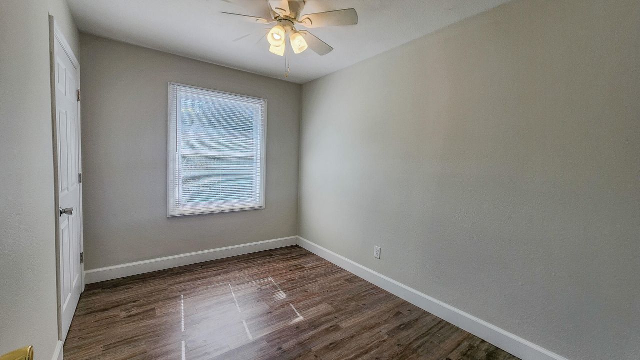 1107 Melvin Drive Photo 7