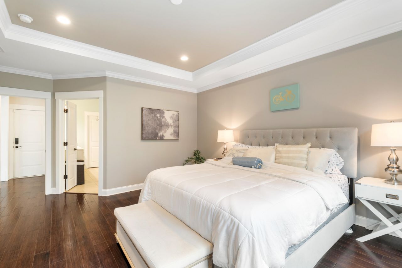 1933 Clay Lane Photo 18