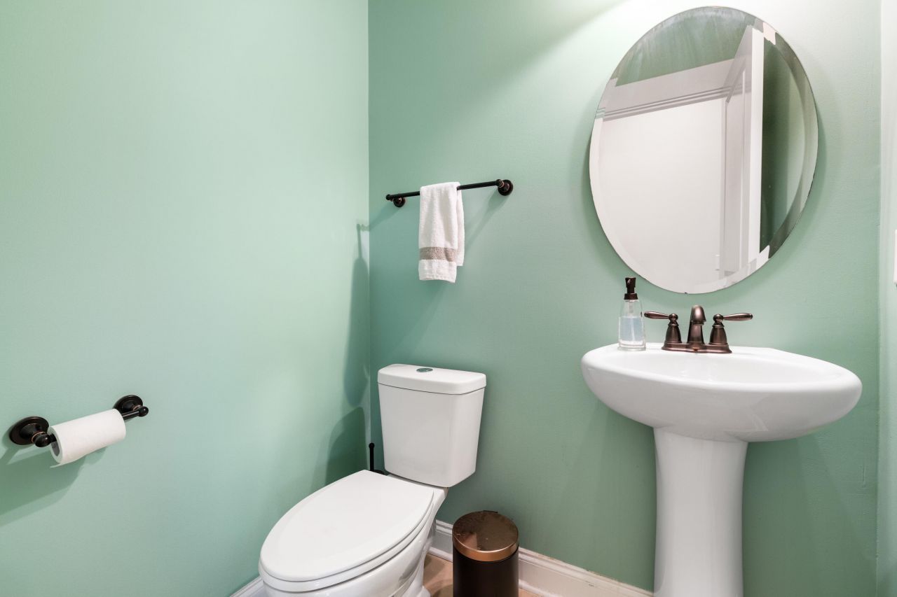 1933 Clay Lane Photo 23