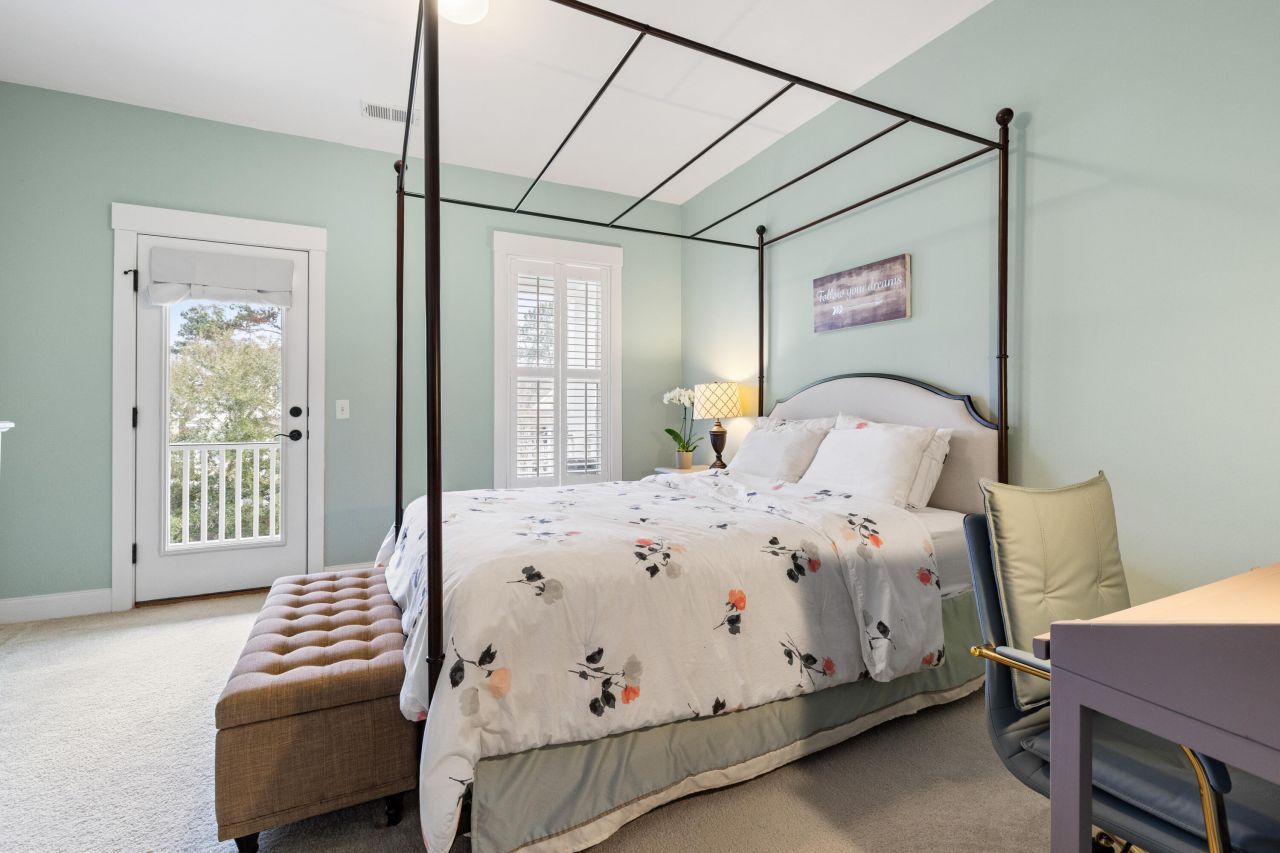 1933 Clay Lane Photo 26