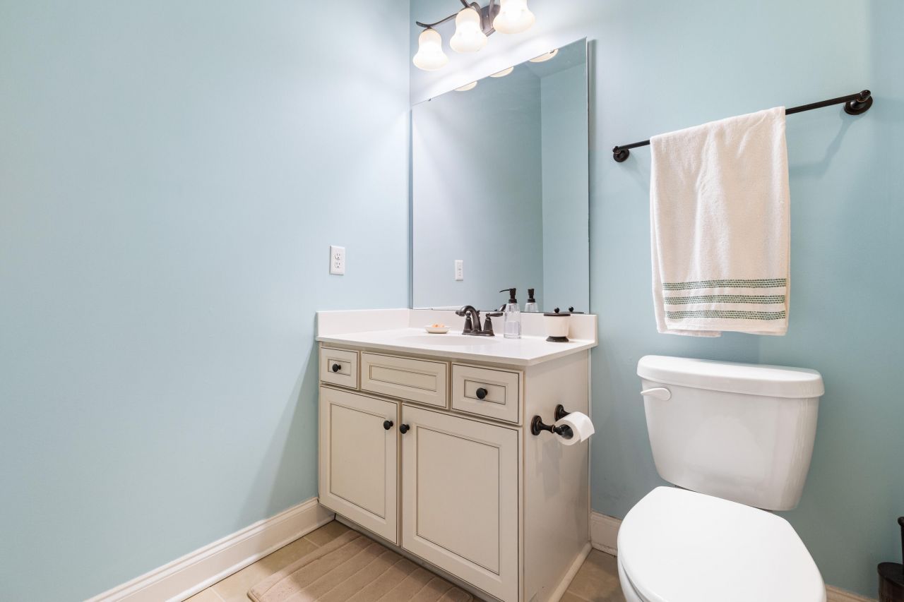 1933 Clay Lane Photo 29