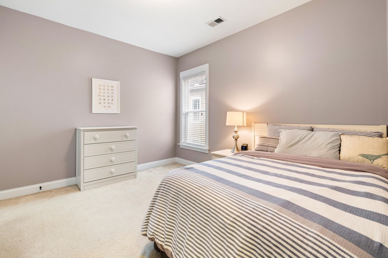 1933 Clay Lane Photo 34