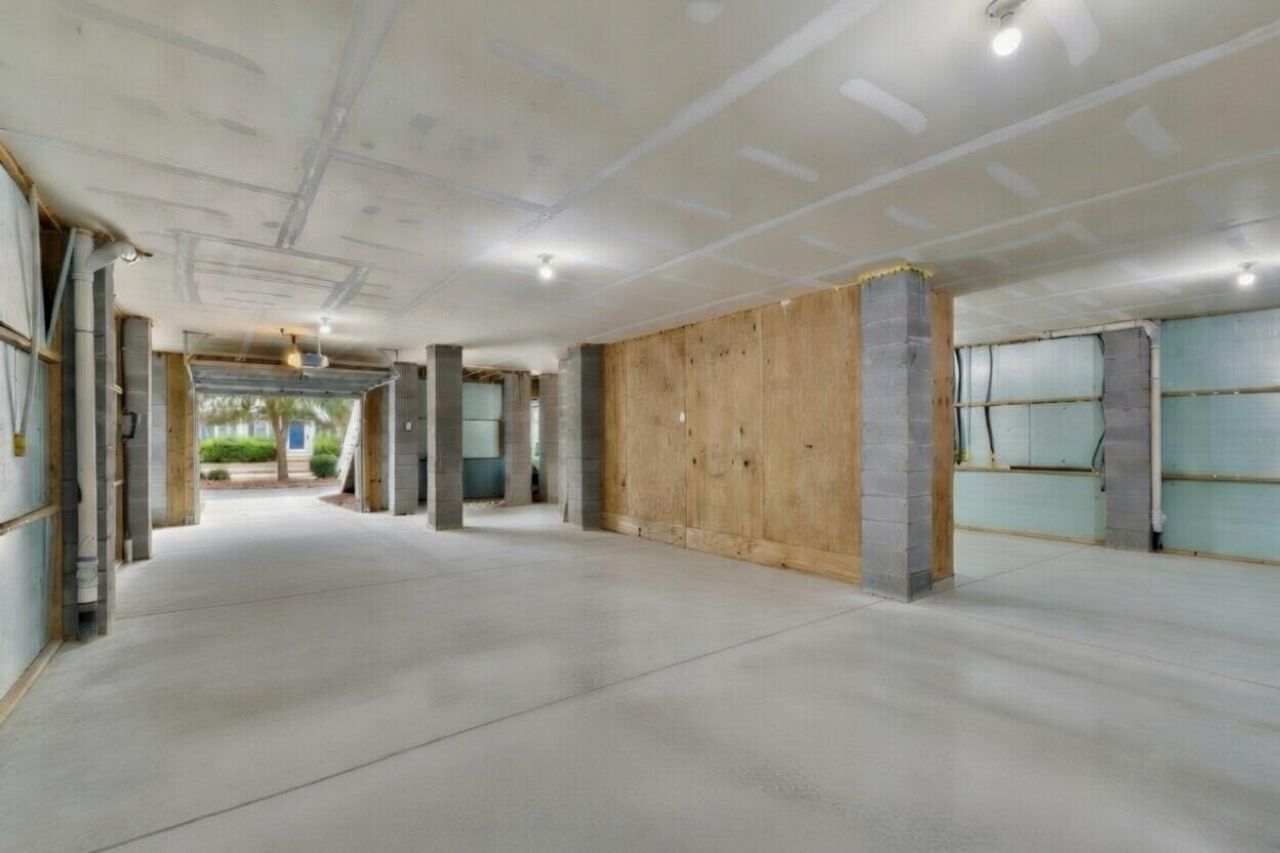 1933 Clay Lane Photo 39