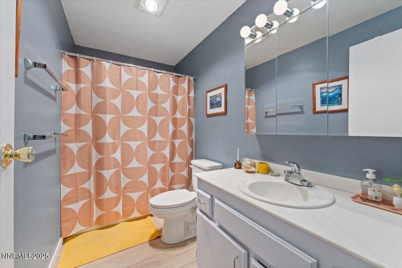 3040 Chavez Drive, Reno, NV 89502 Photo