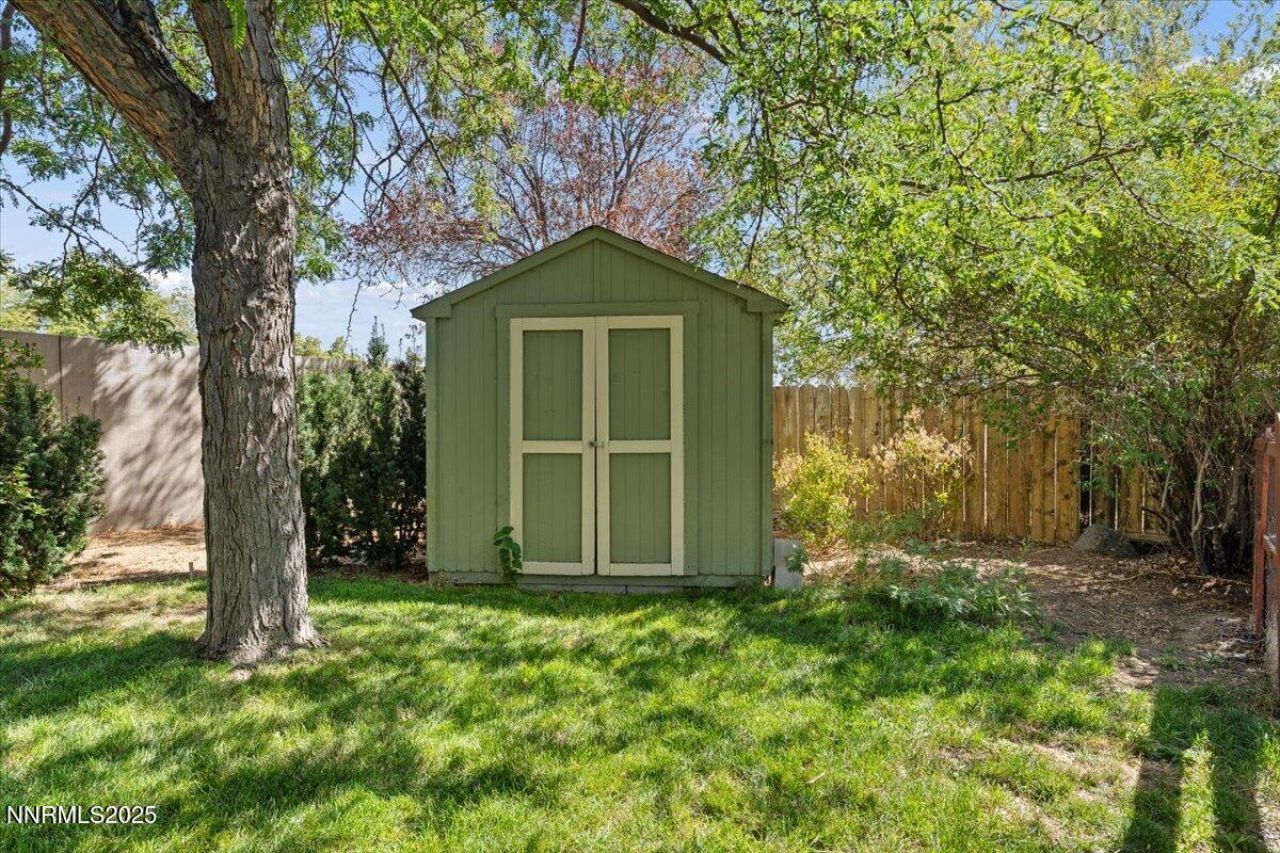 3040 Chavez Drive, Reno, NV 89502 Photo