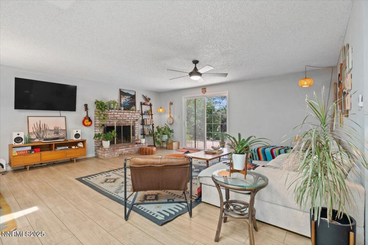 3040 Chavez Drive, Reno, NV 89502 Photo