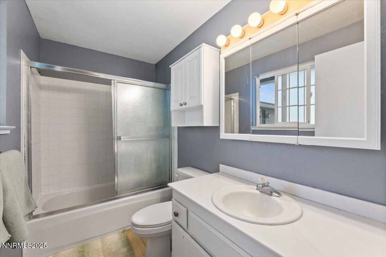 3040 Chavez Drive, Reno, NV 89502 Photo