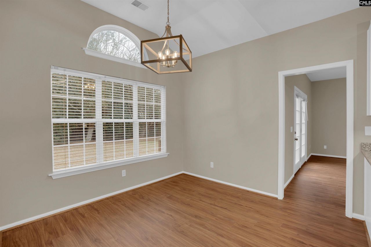 409 Ivy Green Lane Photo 10