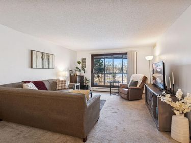 4710 58th Avenue N, Unit 201, Crystal, MN 55429