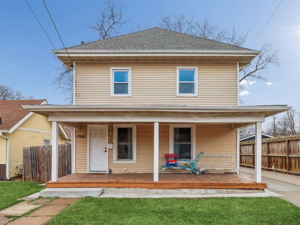3943 12th Street, Des Moines, IA 50313