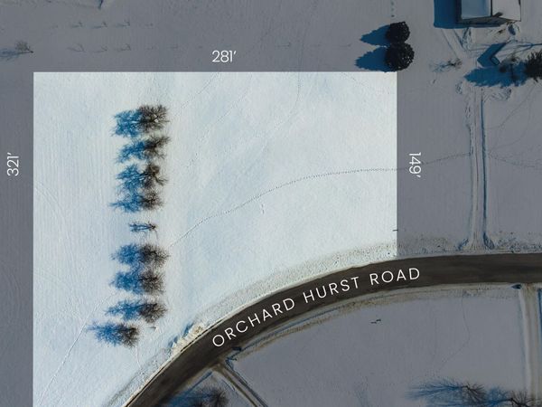 4161 Orchard Hurst Drive, Eau Claire, MI 49111