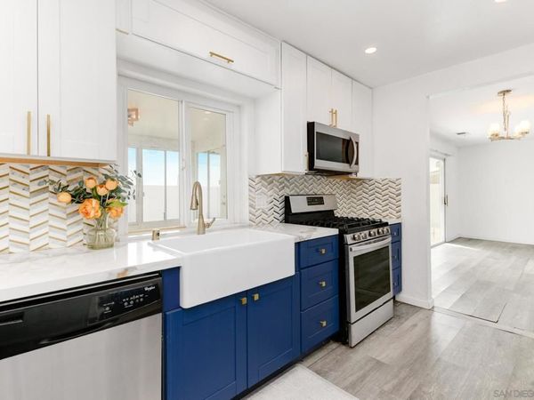 8409 Elkhorn St, Lemon Grove, CA 91945